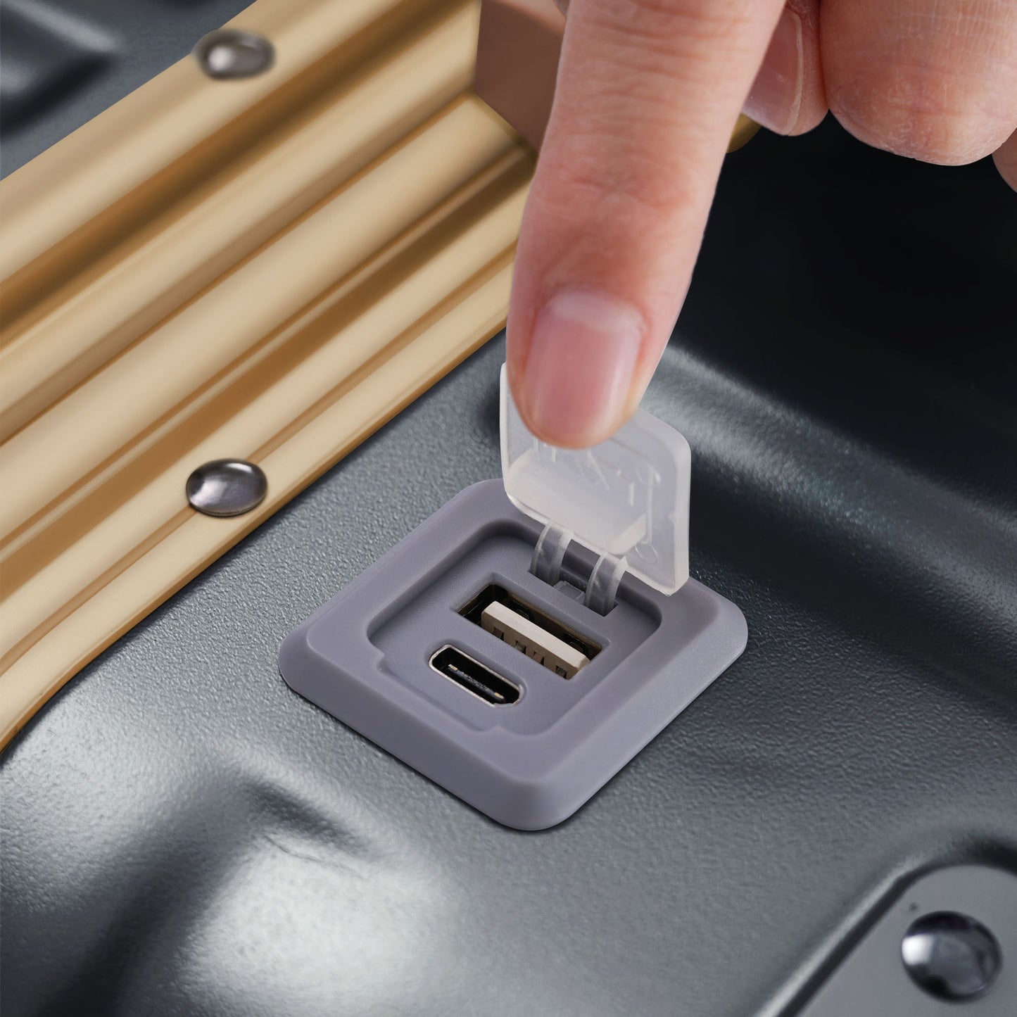 Carry-On Aluminum 24''