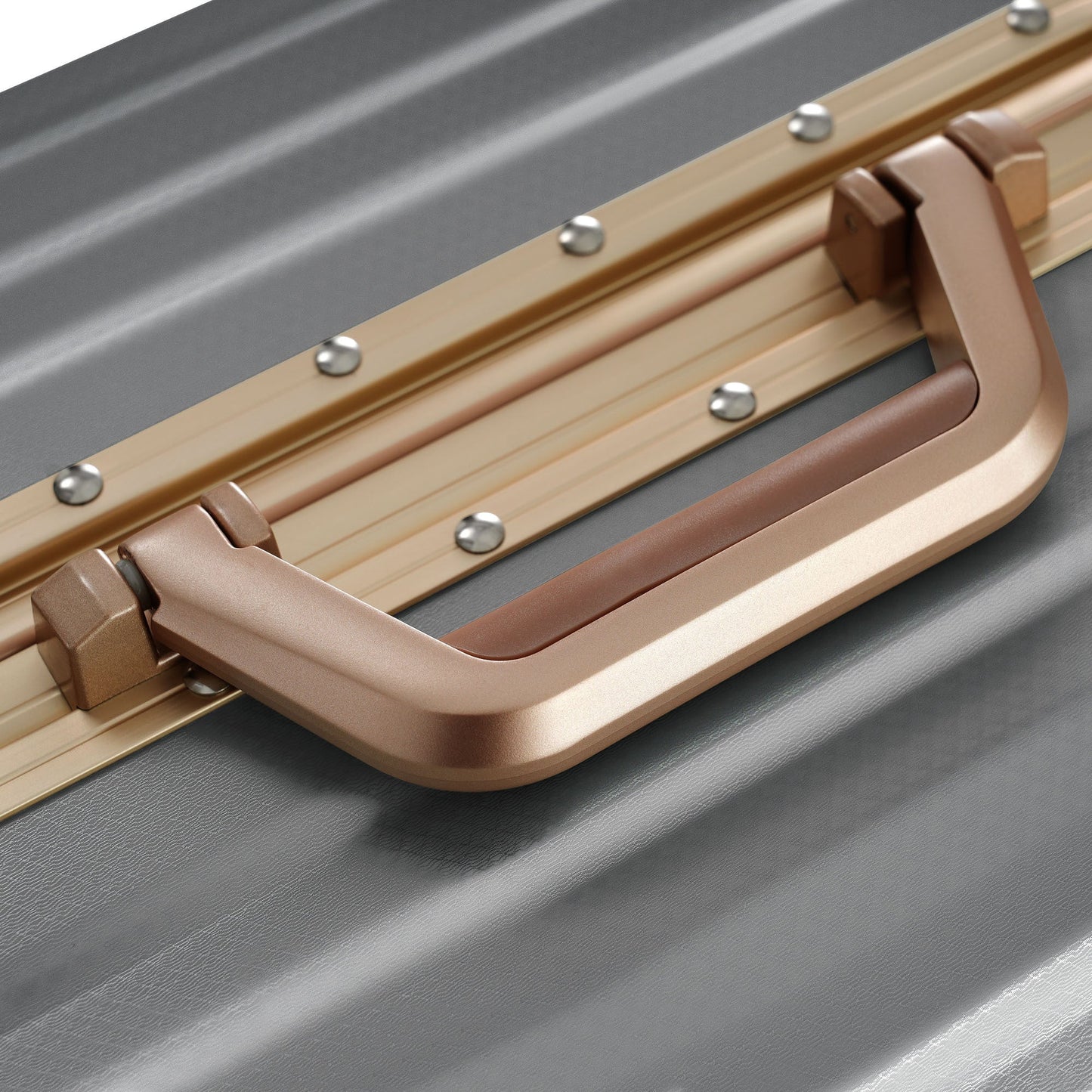 Carry-On Aluminum 24''